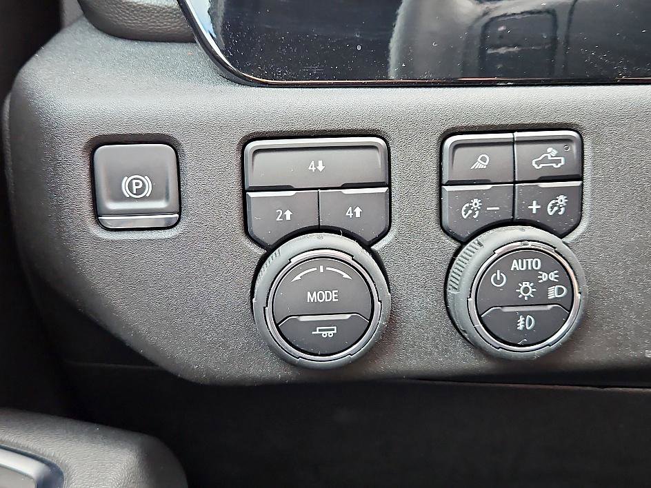 2025 Chevrolet Silverado 2500HD LT photo 20
