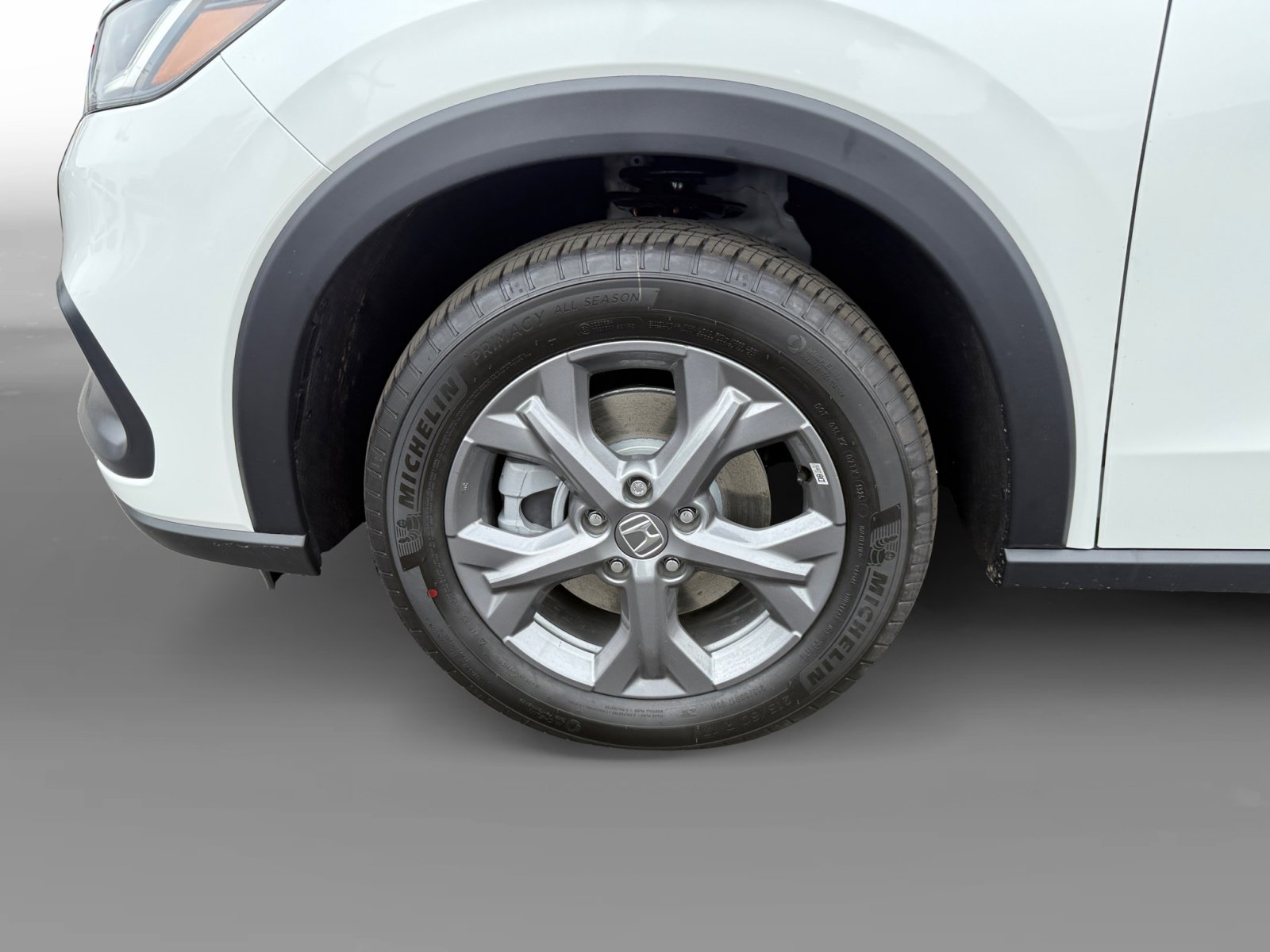 2026 Honda HR-V LX photo 9