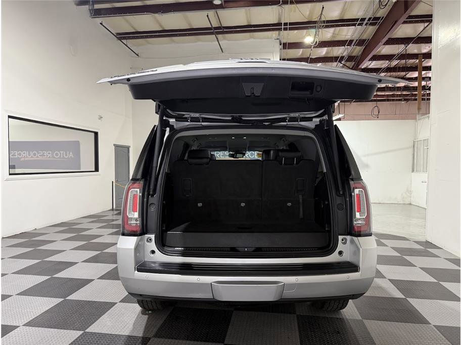 2019 Gmc Yukon SLT photo 21