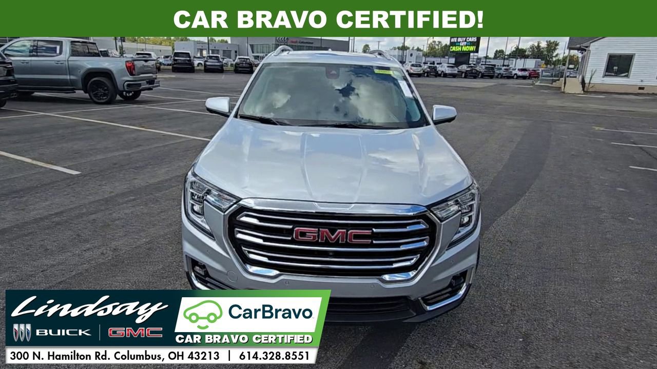 2022 Gmc Terrain SLT photo 2