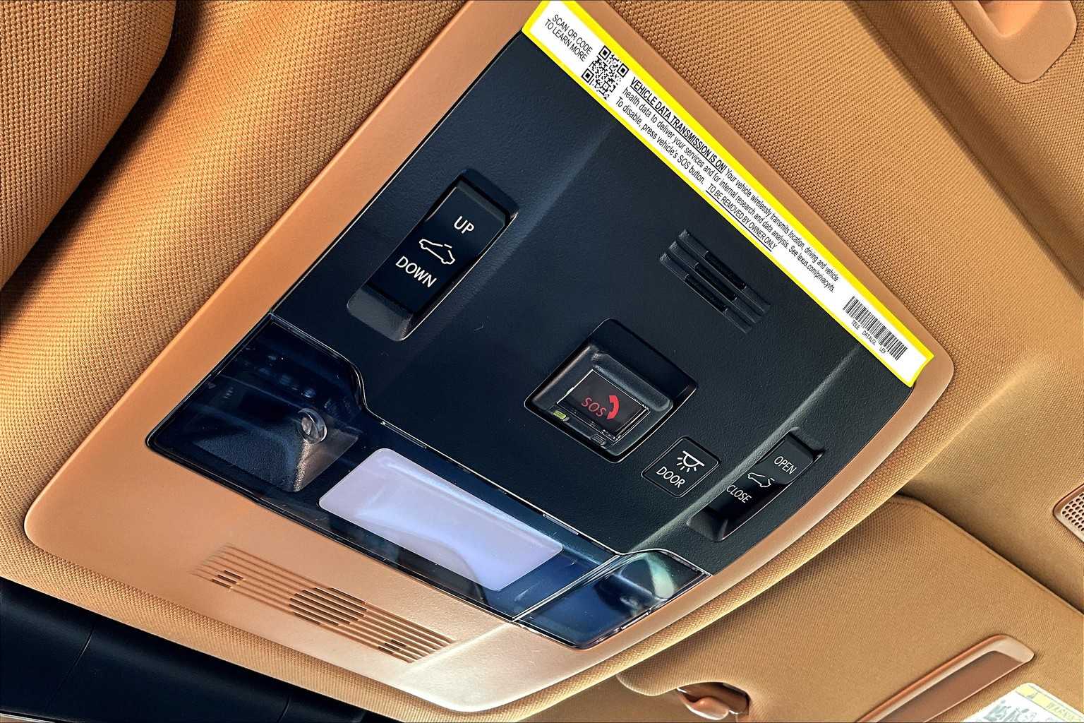 2025 Lexus ES 300h photo 15