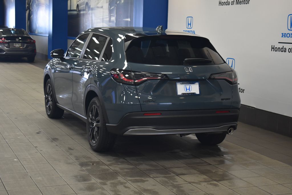 2026 Honda HR-V Sport photo 5