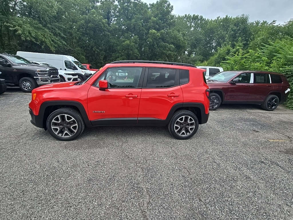 Used 2015 Jeep Renegade Latitude with VIN ZACCJBBT6FPC37401 for sale in Excelsior Springs, MO