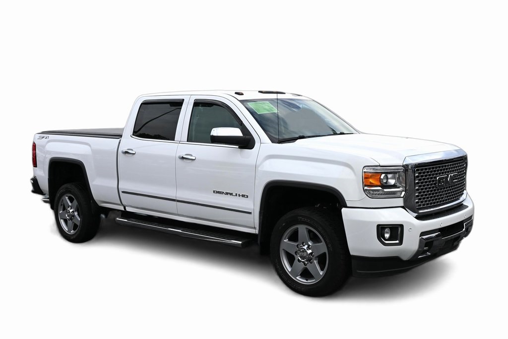2015 Gmc Sierra Denali photo 2