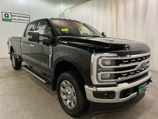 2025 Ford Super Duty F-350 SRW LARIAT