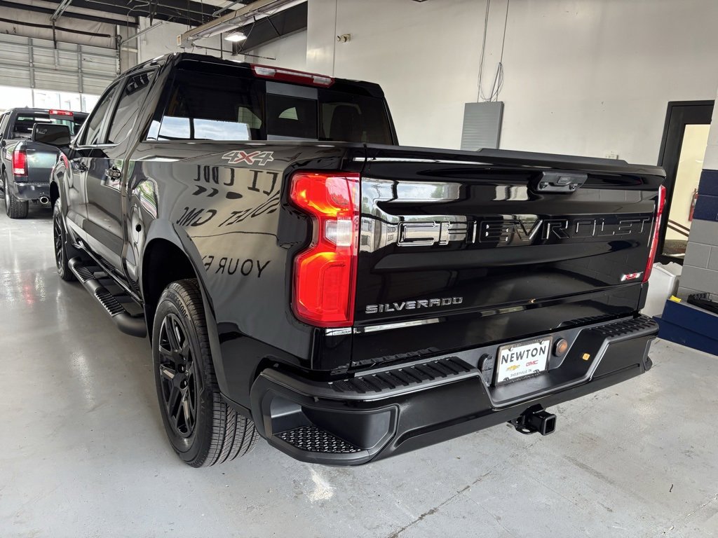 2025 Chevrolet Silverado 1500 RST photo 27