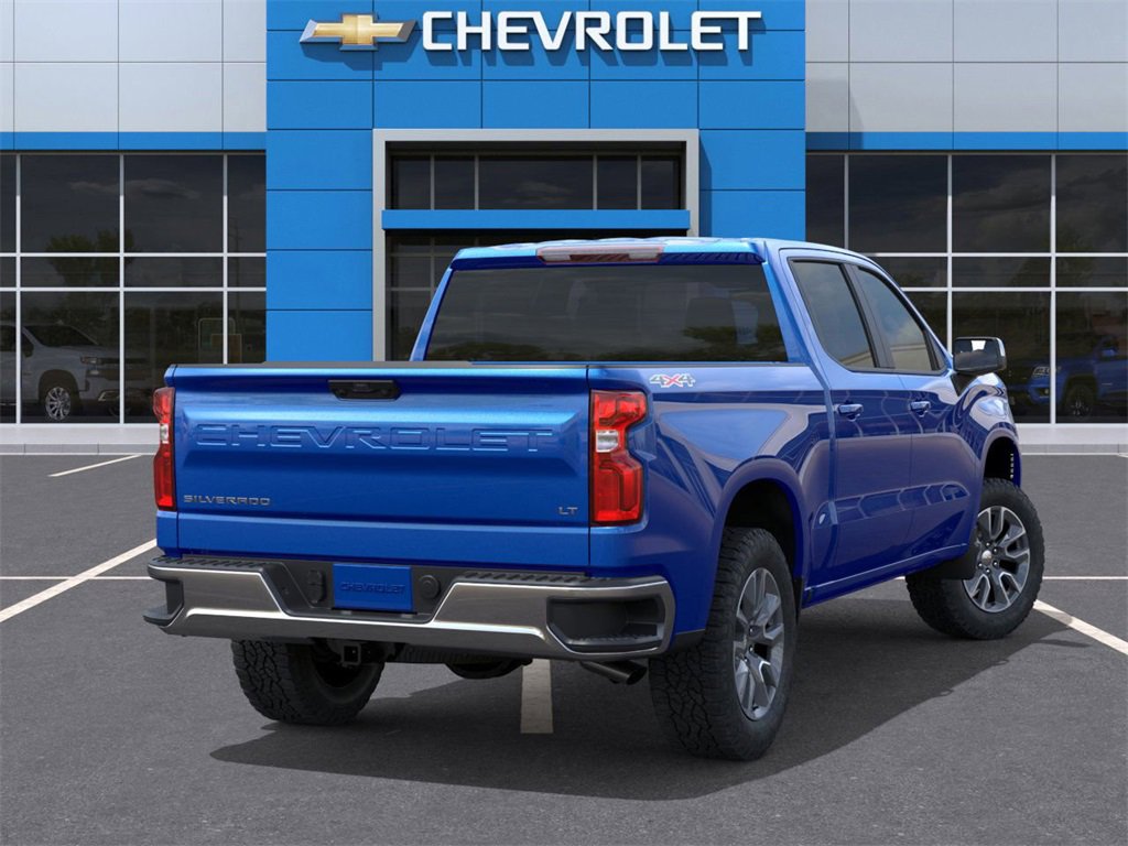 2026 Chevrolet Silverado photo 3