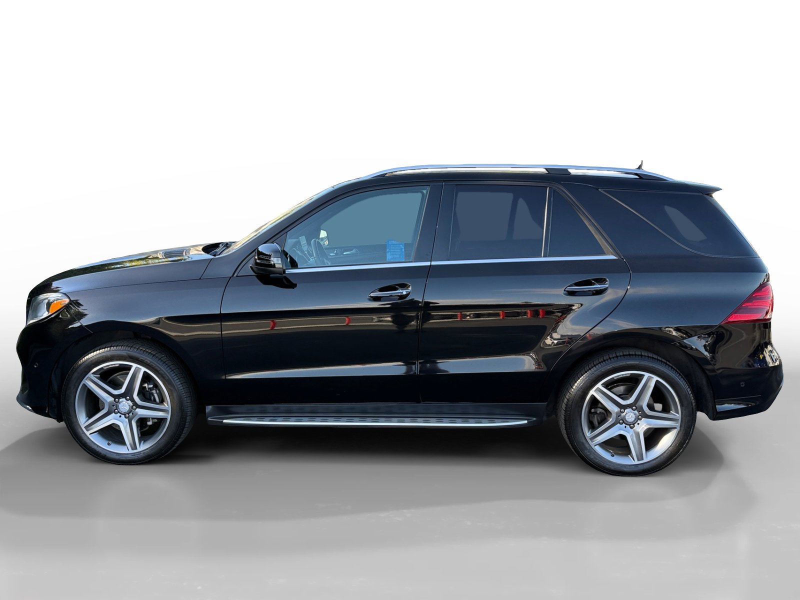 2016 Mercedes Benz GLE 400 photo 2