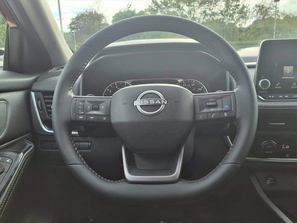 2026 Nissan Rogue SV photo 6