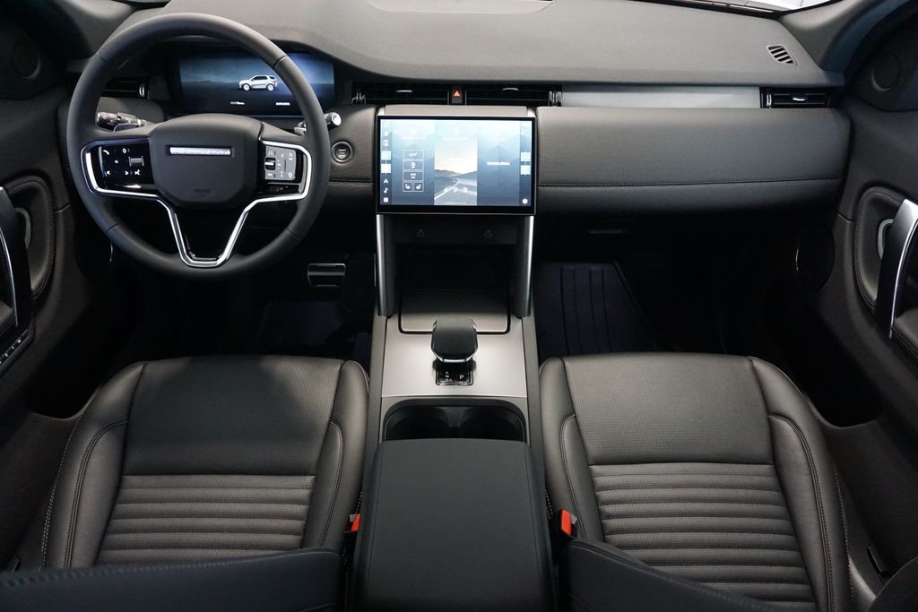 2025 Land Rover Discovery Sport SE photo 10