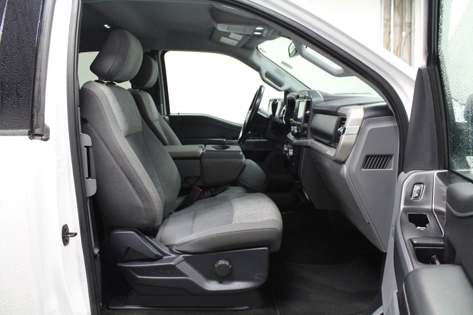 2021 Ford F-150 XLT photo 15