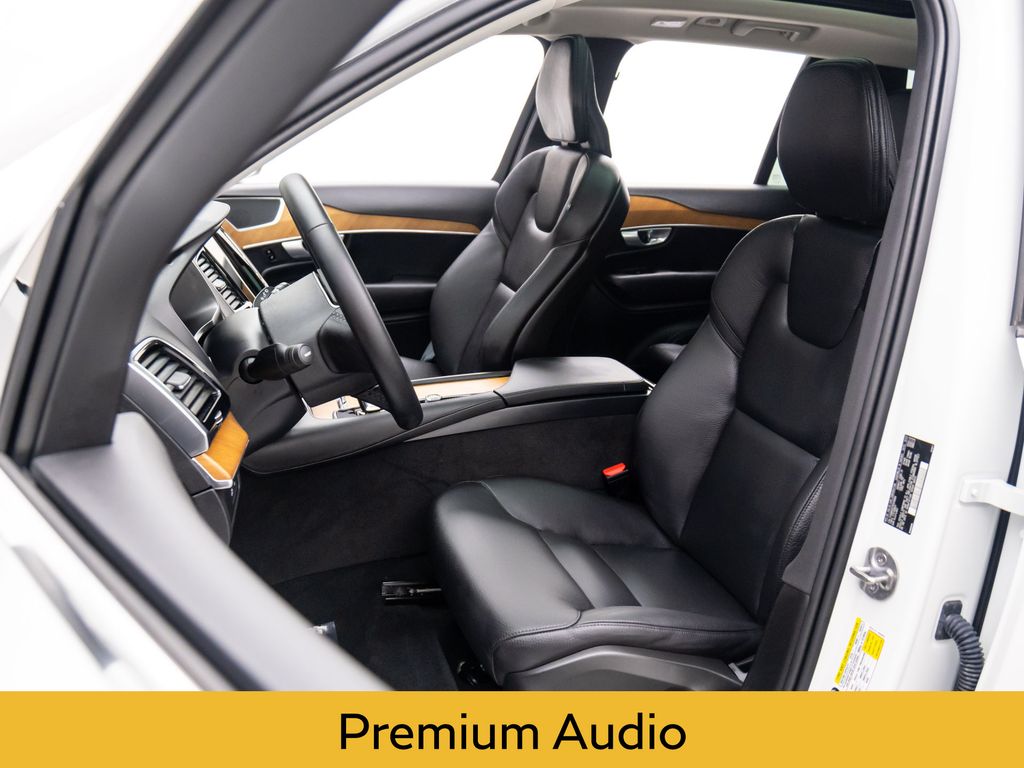 2024 Volvo XC90 Recharge T8 Plus photo 12