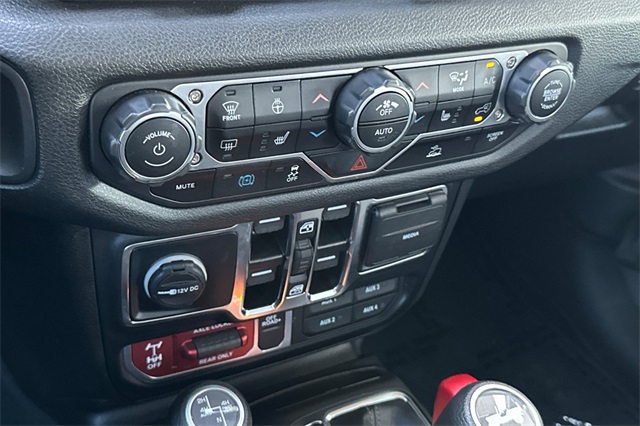 2024 Jeep Wrangler Willys 4xe photo 20
