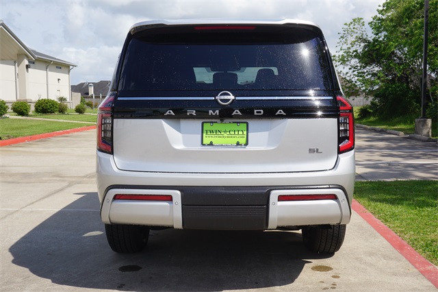 2025 Nissan Armada SL photo 3