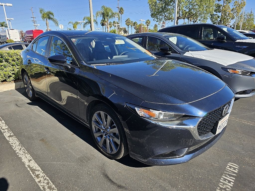 2025 Mazda Mazda3 2.5 s Preferred photo 4