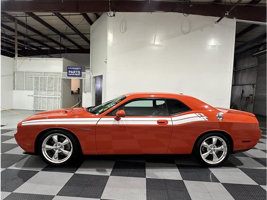 2010 Dodge Challenger R/T Classic photo 8