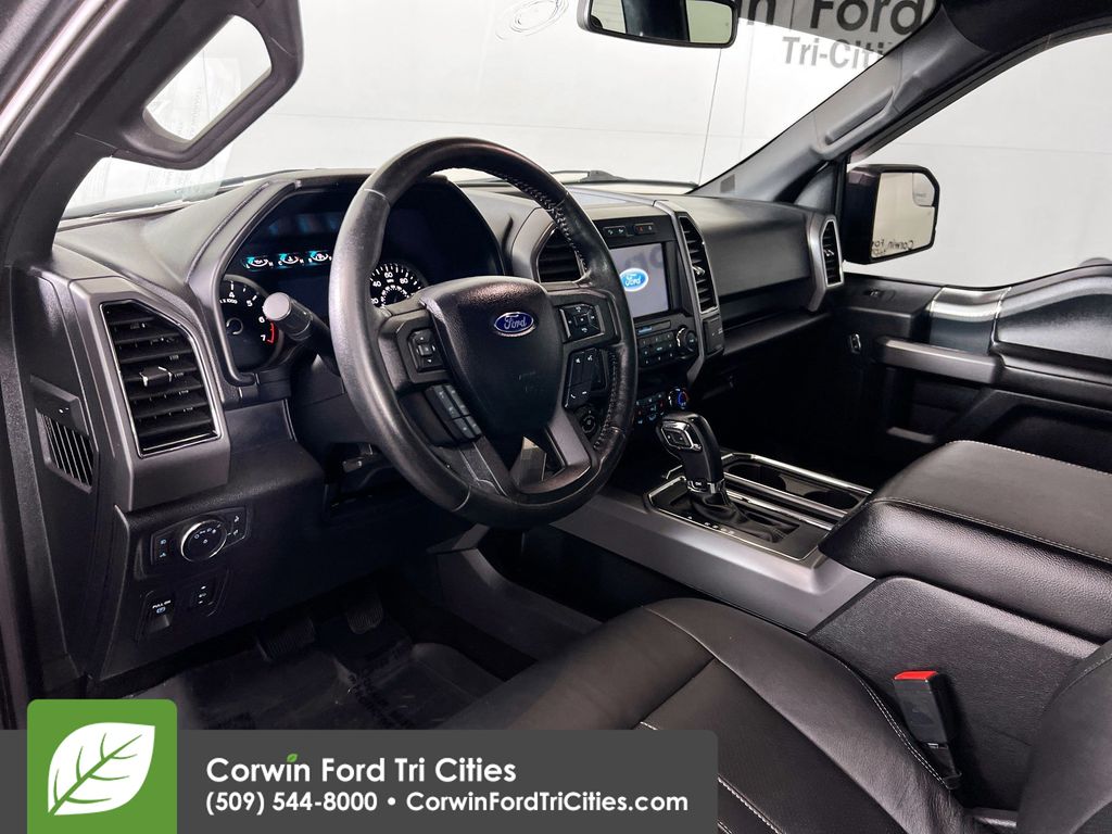 2019 Ford F-150 XLT photo 3