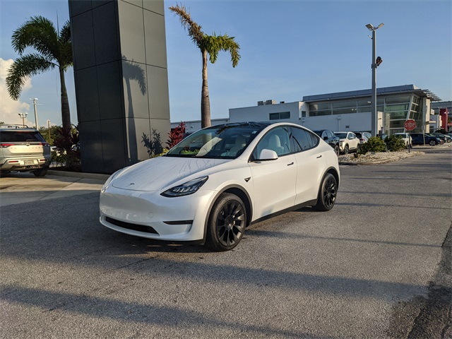 Used 2023 Tesla Model Y Long Range with VIN 7SAYGDEE9PA151375 for sale in Clearwater, FL