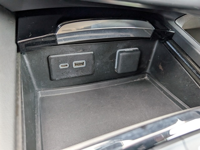 2023 Buick Envision Essence photo 16