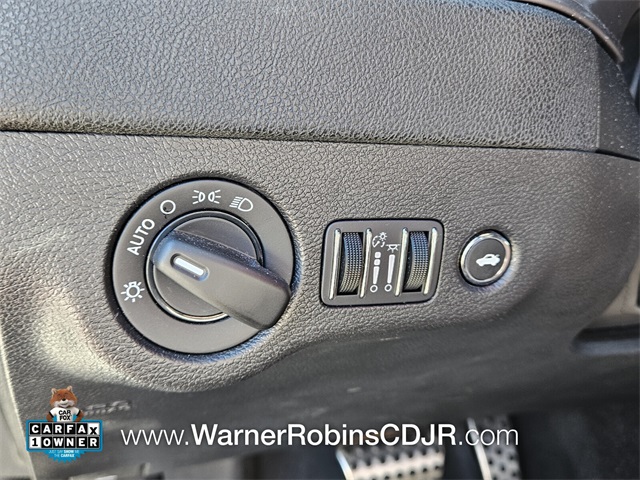 2023 Dodge Charger R/T photo 26