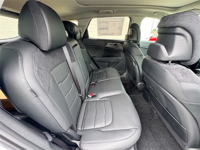 2026 Kia Sportage SX Prestige photo 17