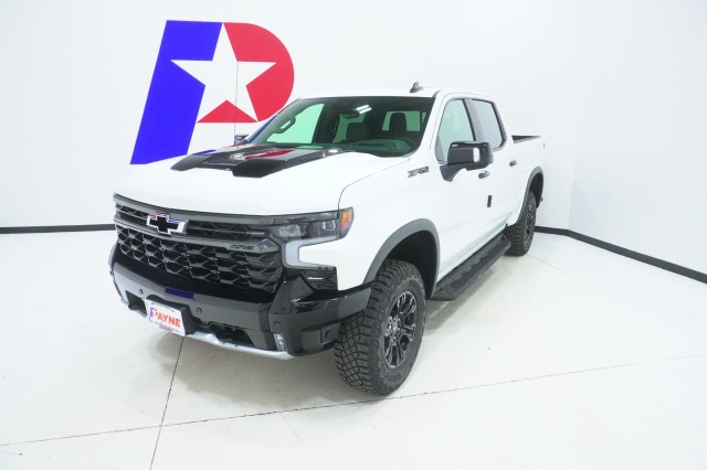 2026 Chevrolet Silverado 1500 ZR2's photo