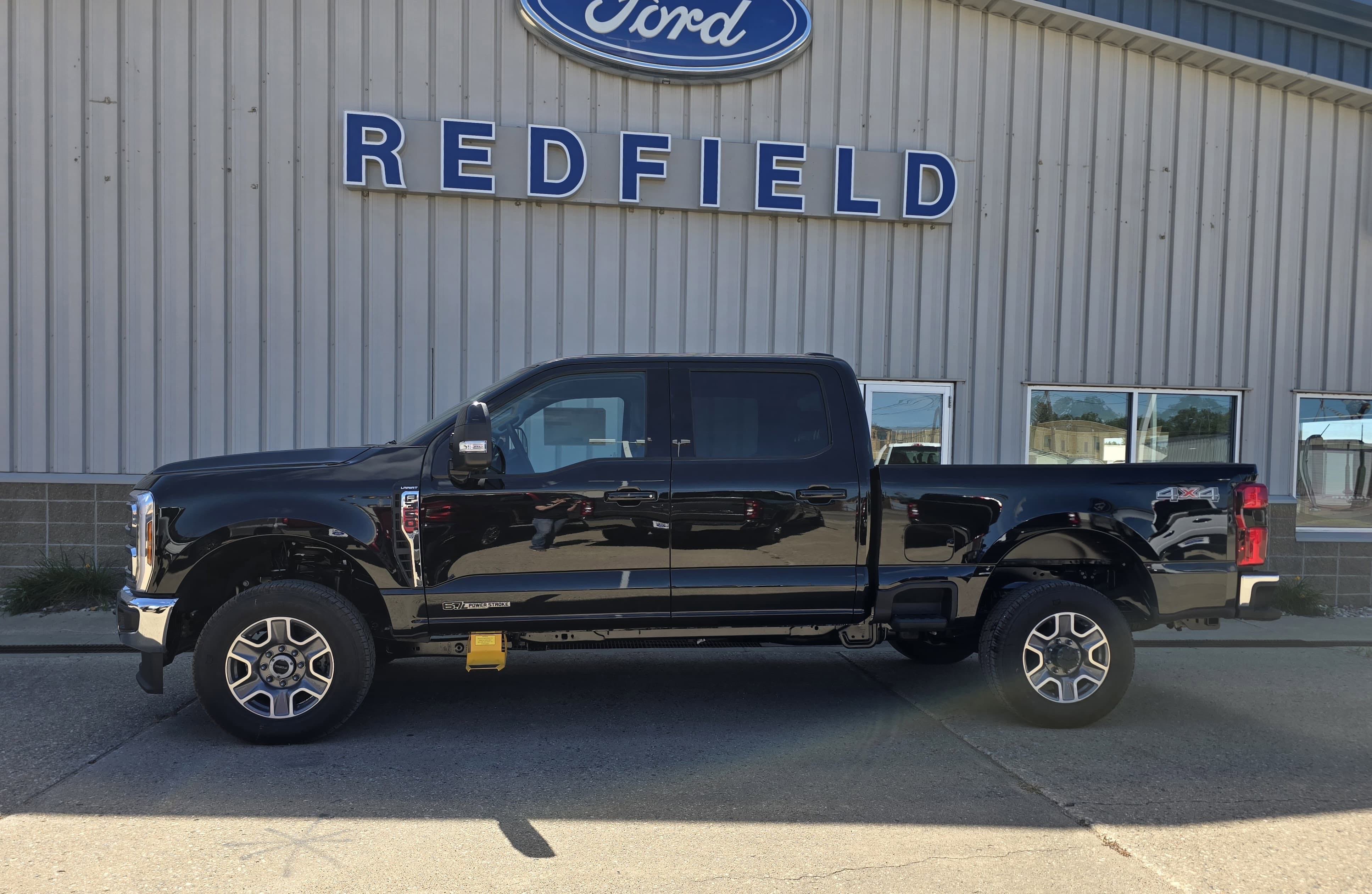 2026 Ford F-350 Super Duty Lariat's photo