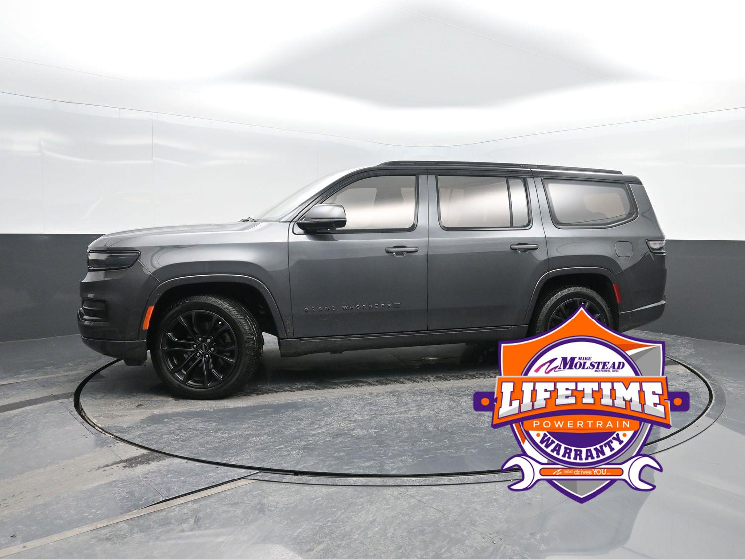 2022 Jeep Grand Wagoneer Obsidian's photo