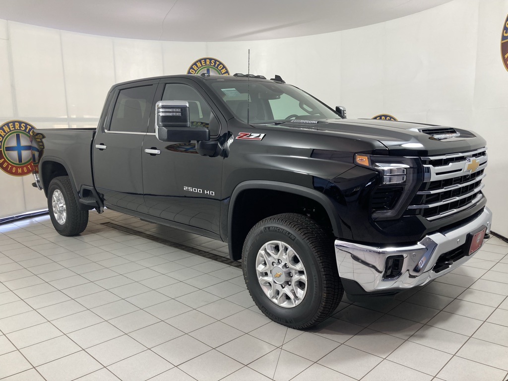 2025 Chevrolet Silverado 2500HD LTZ photo 17