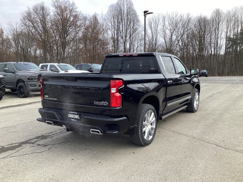 2026 Chevrolet Silverado 1500 High Country photo 4