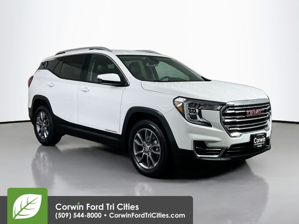 2023 GMC Terrain SLT's photo
