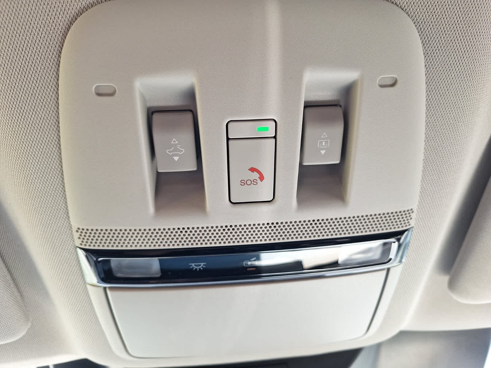 2025 Nissan Murano SL photo 17