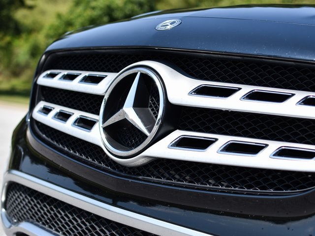 2020 Mercedes Benz GLA 250 photo 3