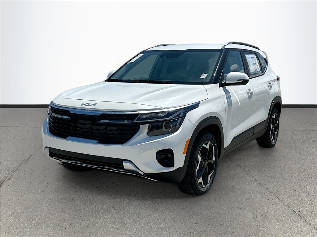 2025 Kia Seltos S photo 3