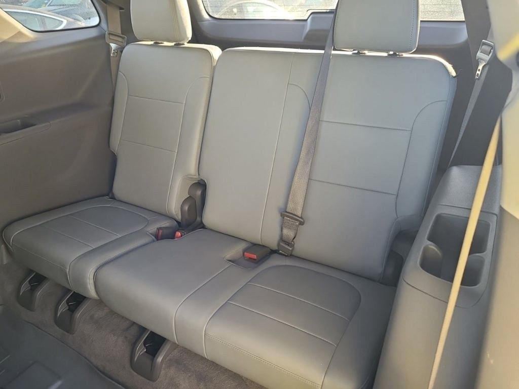 2020 Chevrolet Traverse Leather photo 5