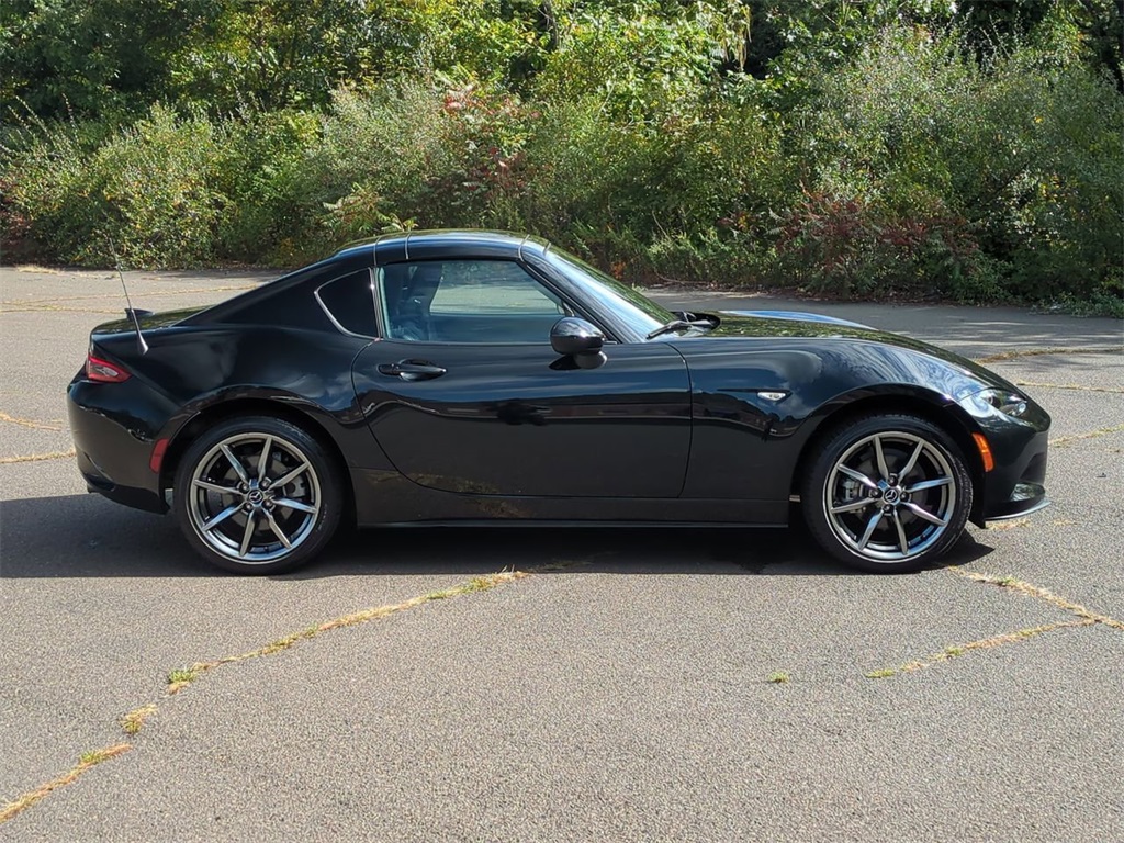 2023 Mazda MX-5 Miata RF Miata Grand Touring photo 3
