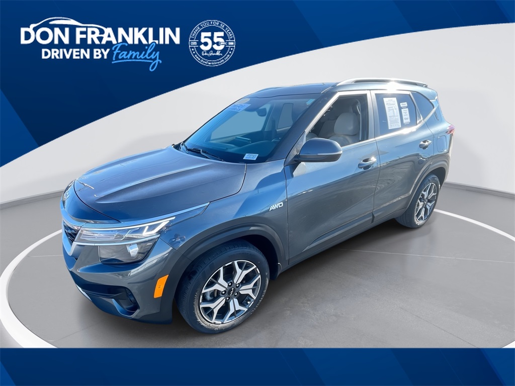 2023 Kia Seltos EX's photo