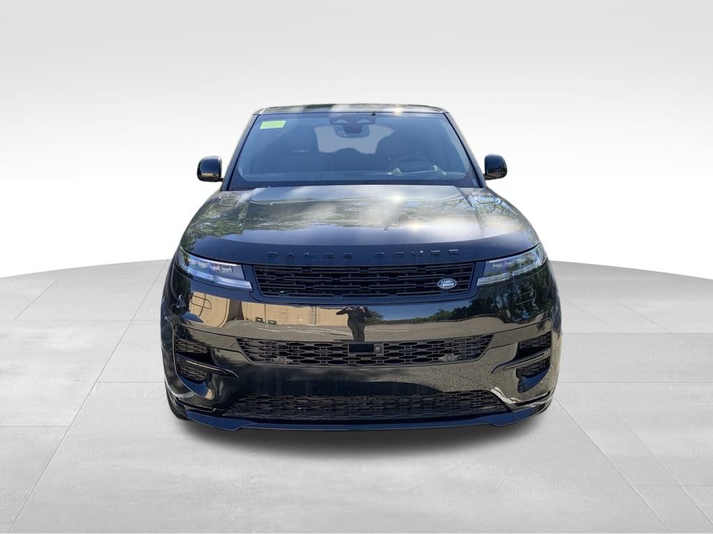 2025 Land Rover Range Rover Sport SE photo 2