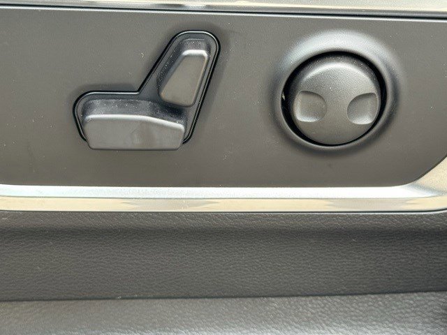 2026 Ram 1500 Laramie photo 12