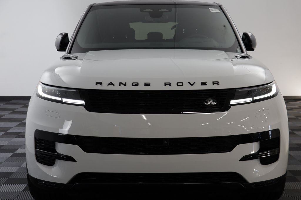 2025 Land Rover Range Rover Sport SE photo 17
