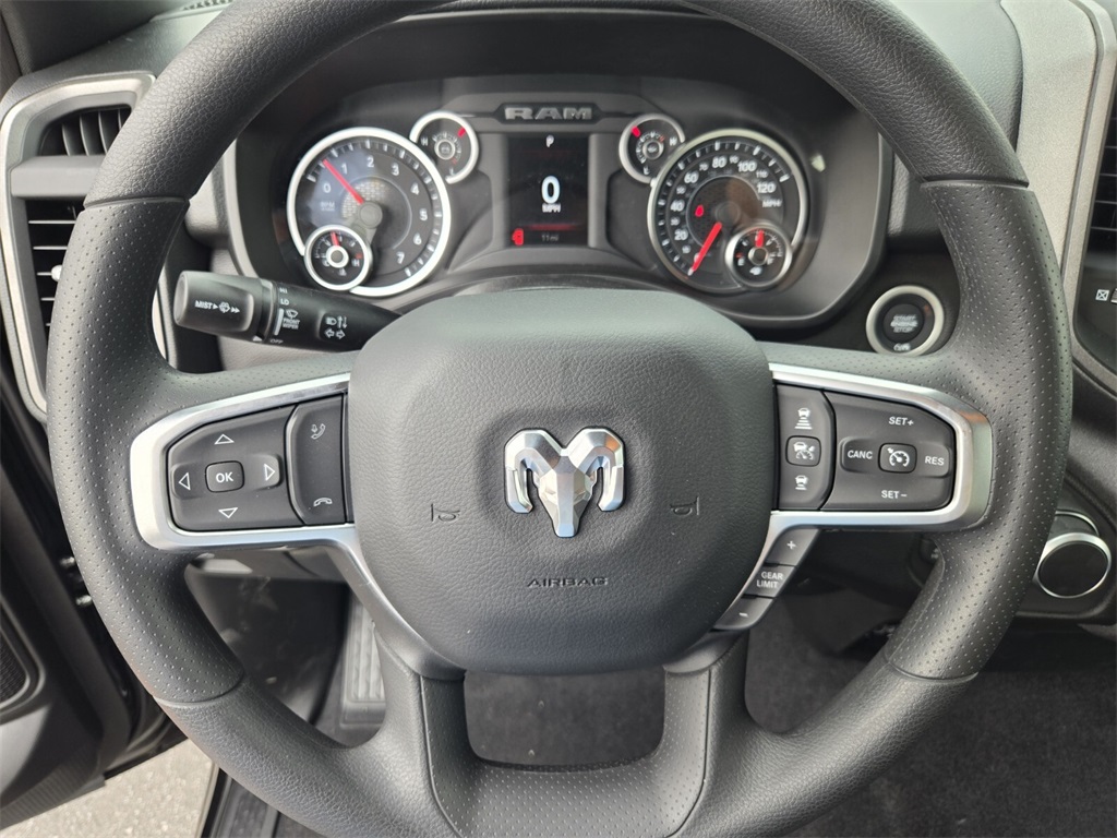 2025 Ram 1500 Tradesman photo 7