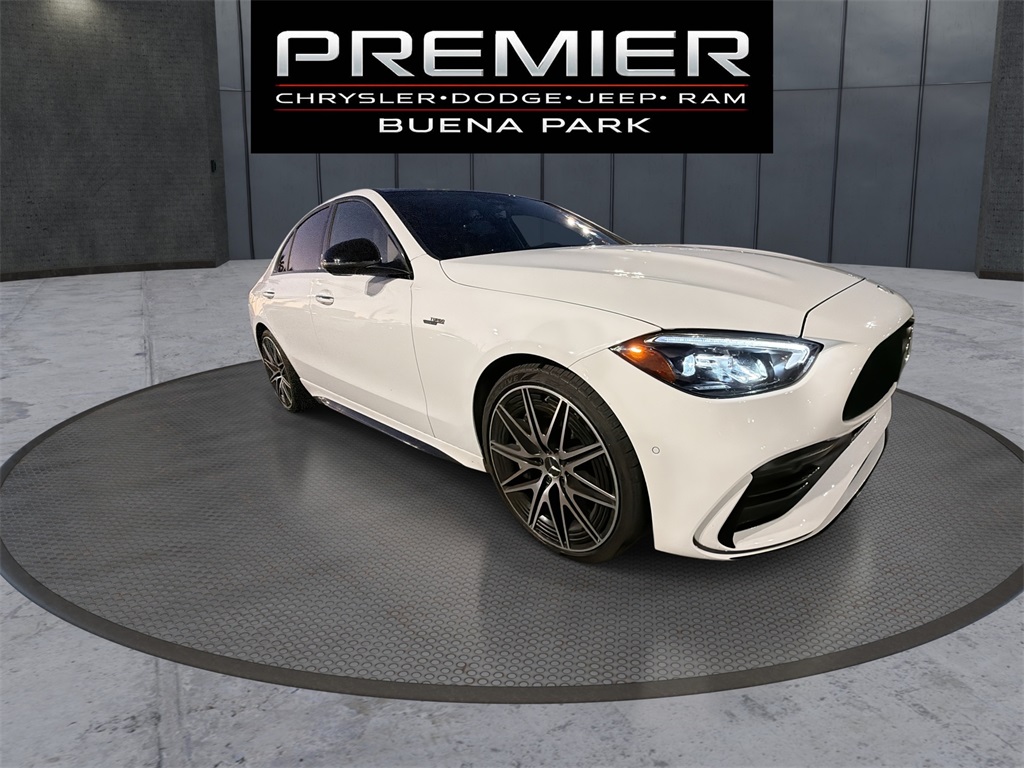 2025 Mercedes-Benz C-Class Sedan AMG C43's photo