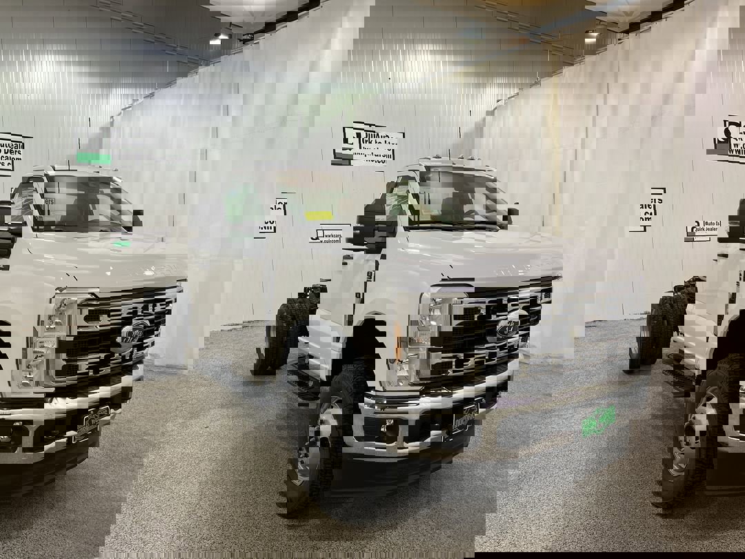 2025 Ford F-350 XL photo 3