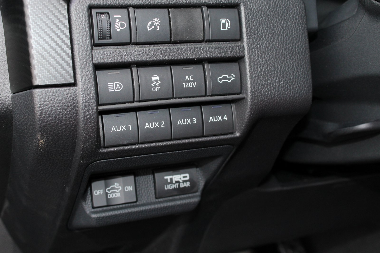 2025 Toyota Tacoma TRD Pro 4x4 photo 29
