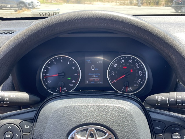 2022 Toyota RAV4 XLE photo 24
