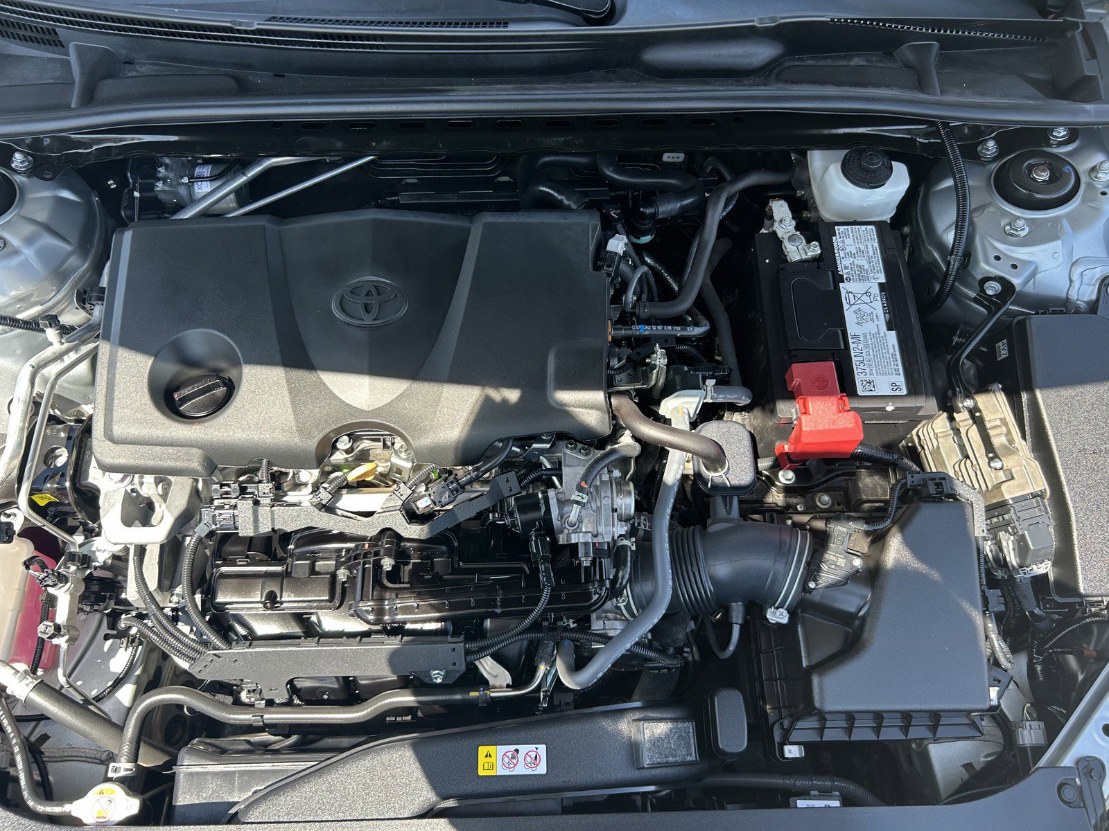 2023 Toyota Camry SE photo 24