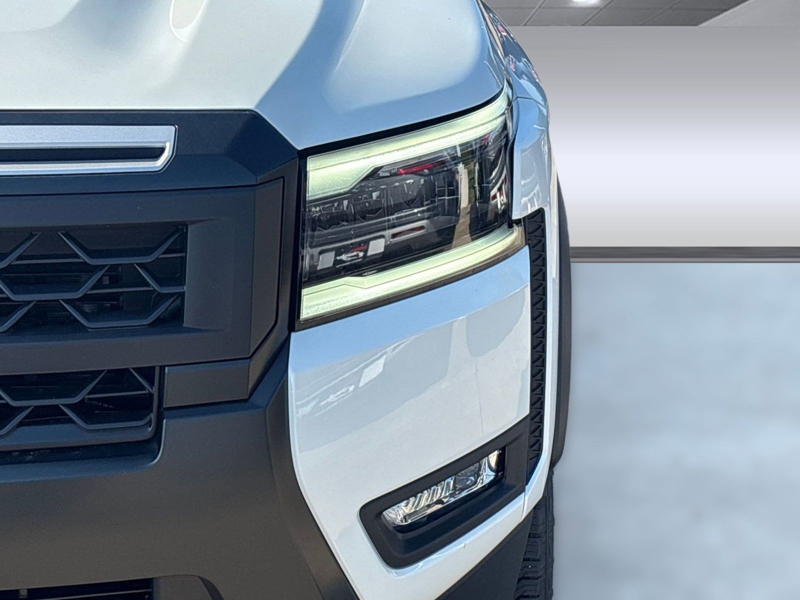 2026 Nissan Frontier Crew Cab PRO-X photo 11