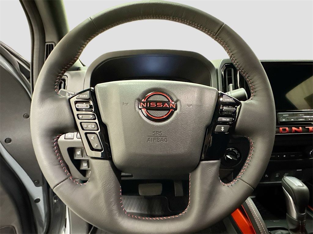 2025 Nissan Frontier PRO-4X photo 29