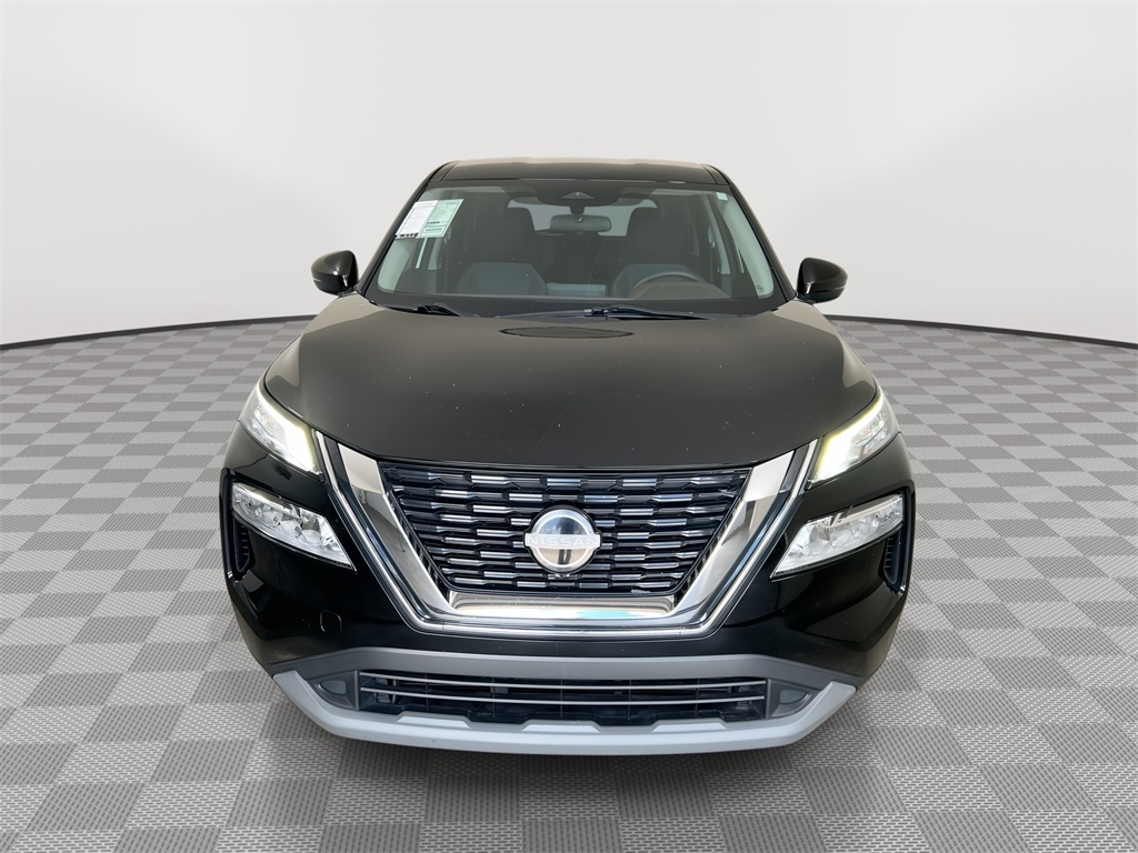 2023 Nissan Rogue SV photo 2
