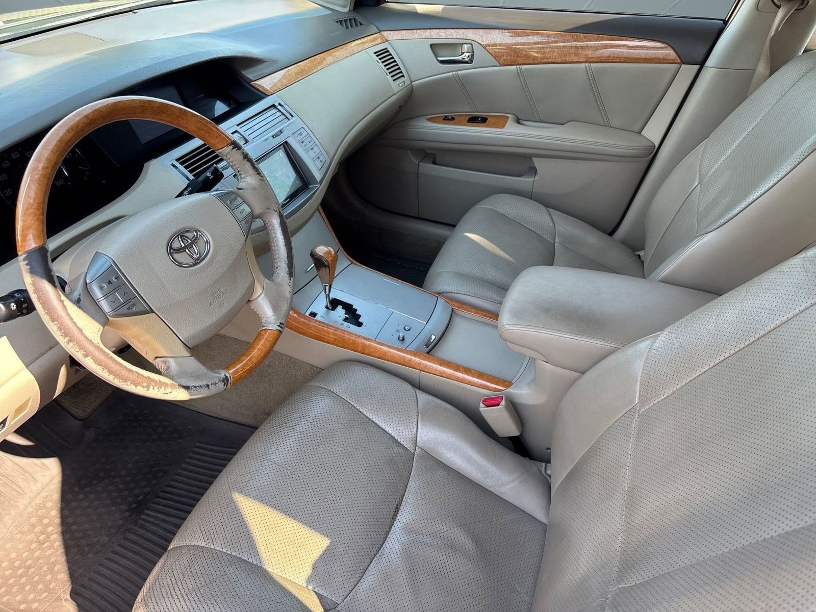 2006 Toyota Avalon Limited photo 3